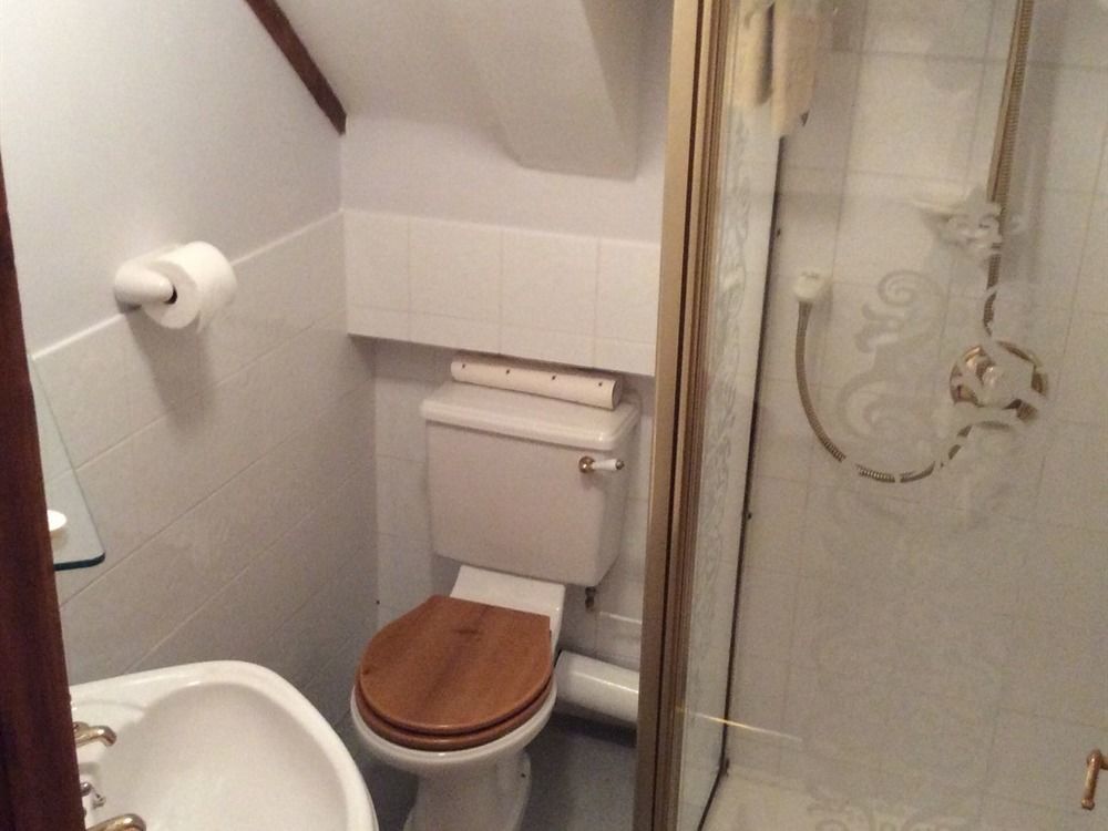 Old Street B&B Ъптън ъпон Севърн Екстериор снимка